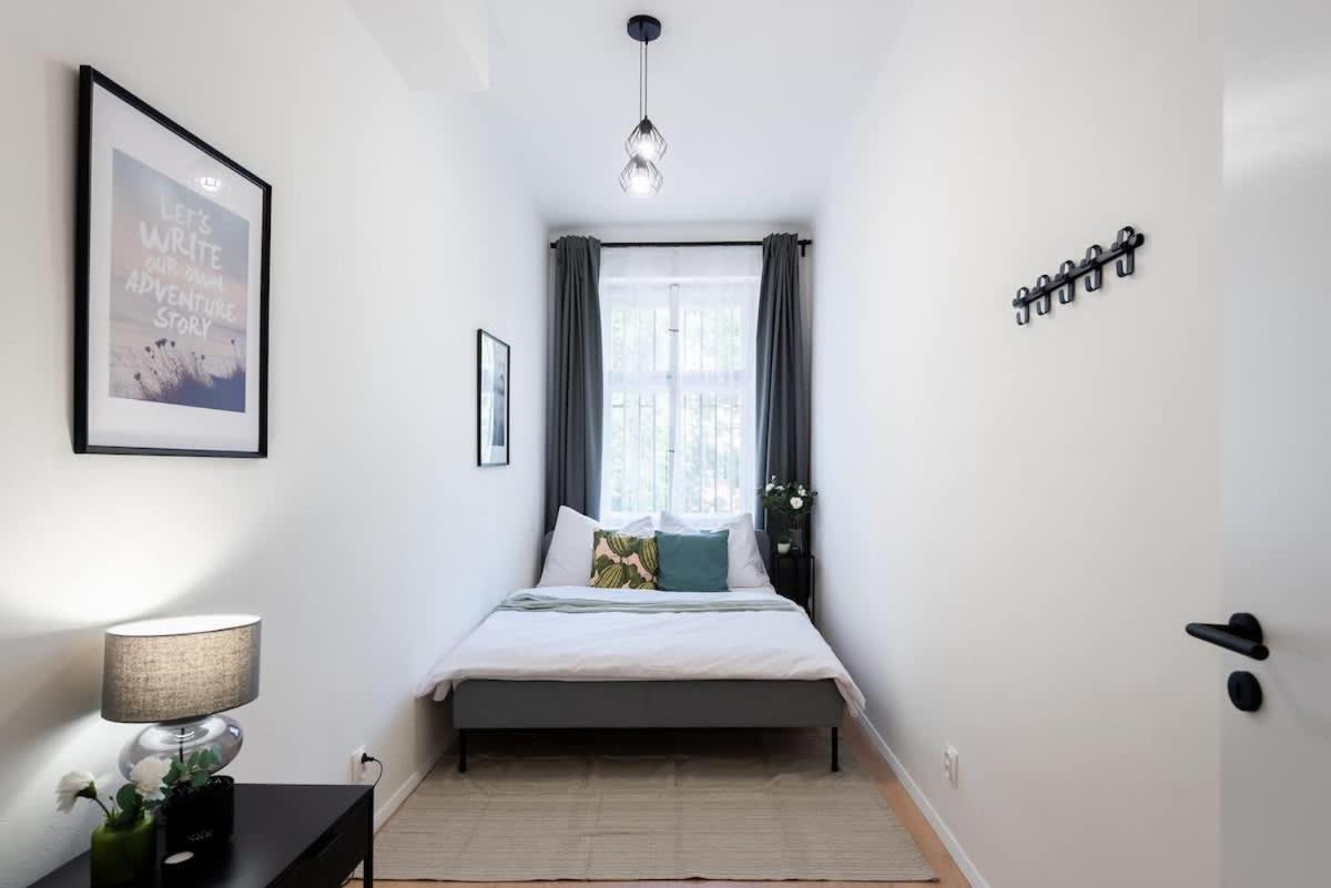 Urban 2br Haven With Sofa Bed In *